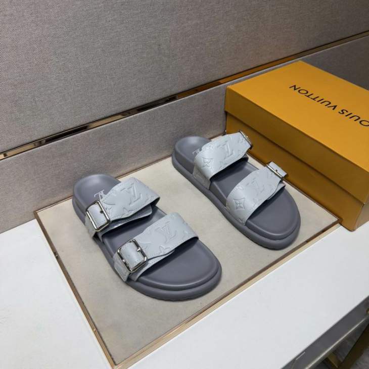 Picture of Louis Vuitton Slippers _SKULVsz38-44hnx06211479